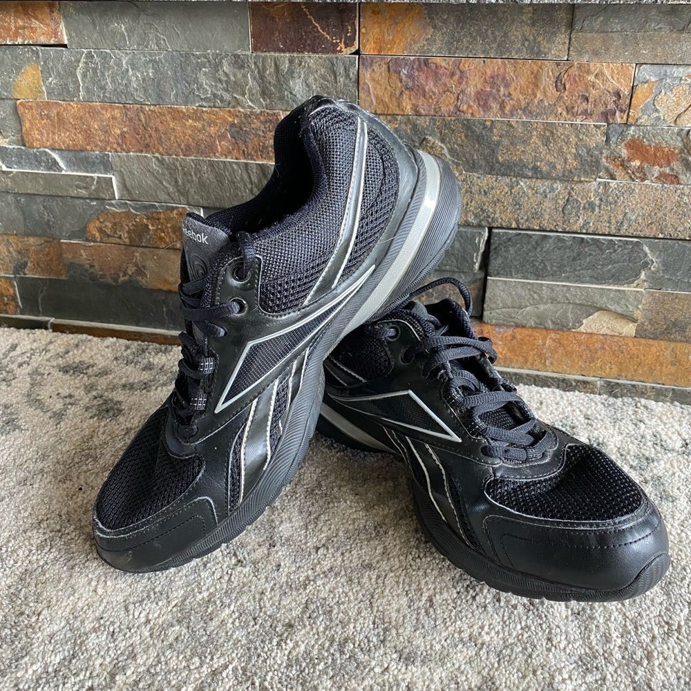 Reebok Women’s Easy Tone size 10